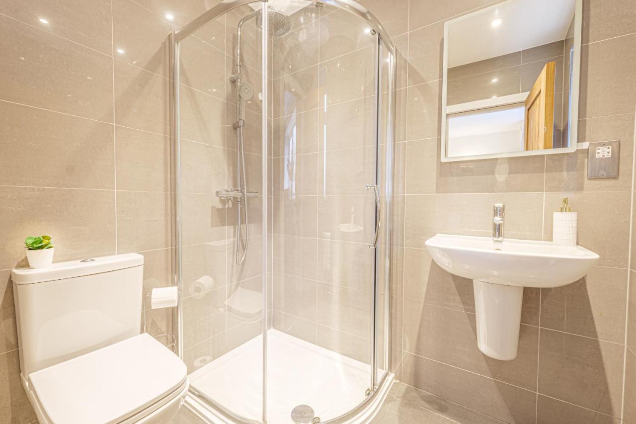 Stunning Family Apartments - Бромли Экстерьер фото